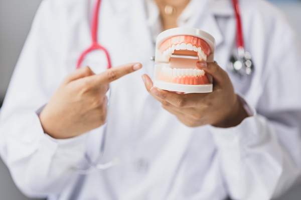Everyday Benefits Of Choosing Snap In Dentures