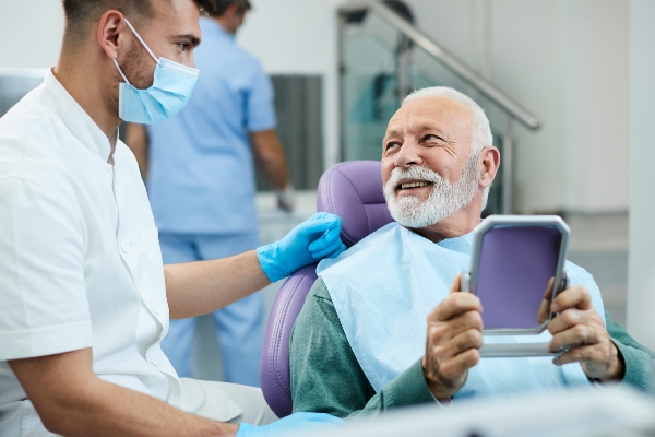 Key Reasons To Consider Traditional Dentures